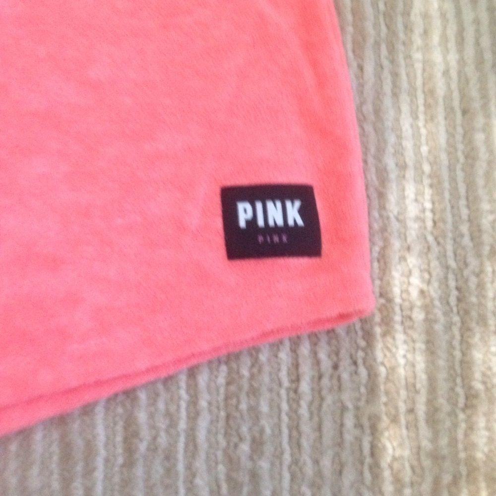 NWT VS PINK Terrycloth Shorts Peach size S - Picture 3 of 3